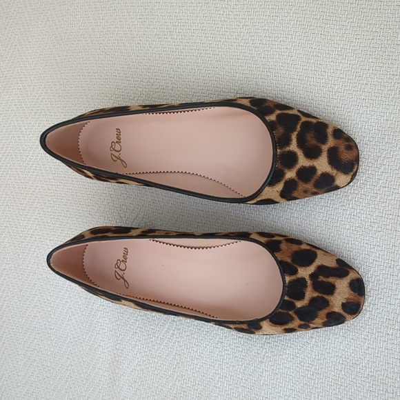 J crew block heel pumps, size 5.5 - Picture 4 of 8